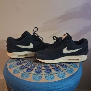 Nike Air Max Dark Blue and White Sneakers